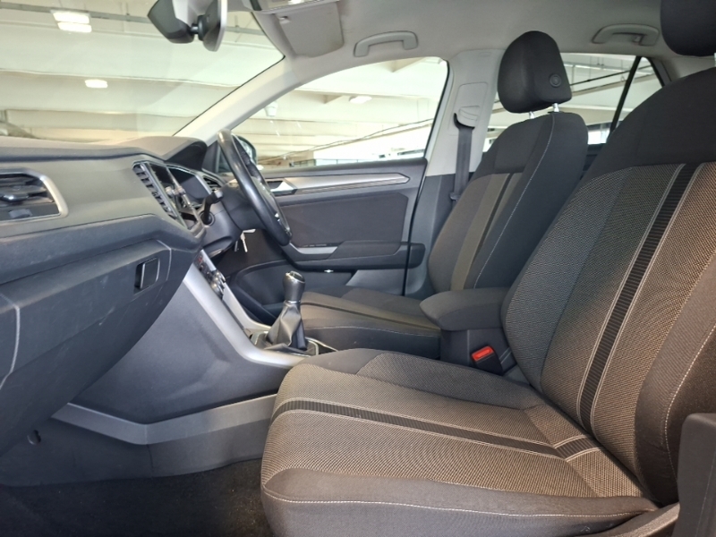 Volkswagen T-Roc 1.0 Tsi Design White #5