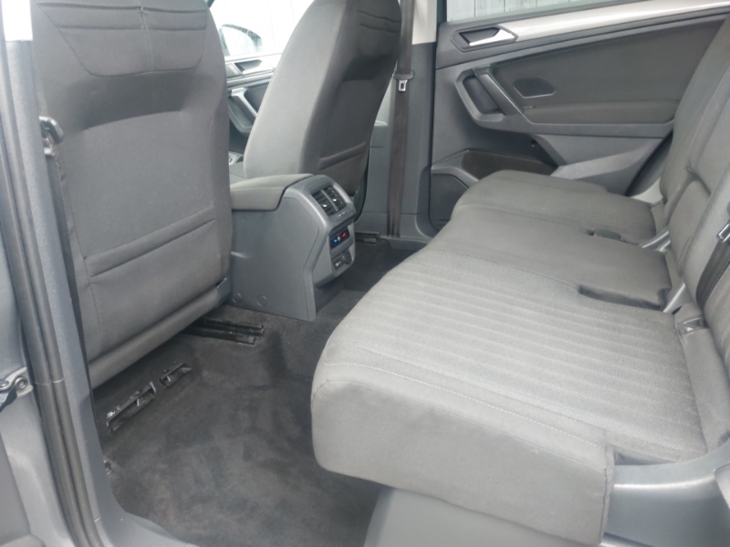 Volkswagen Tiguan Allspace 1.5 Tsi Life Dsg Grey #6