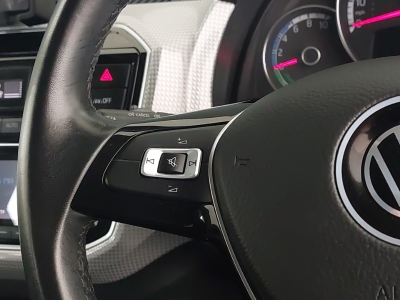Volkswagen e-Up 2022 36.8Kwh E-up Hatchback 82 Blue #12