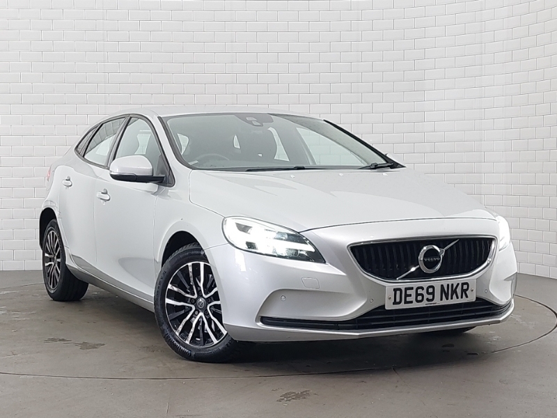 Volvo V40 T2 122 Momentum Edition Silver