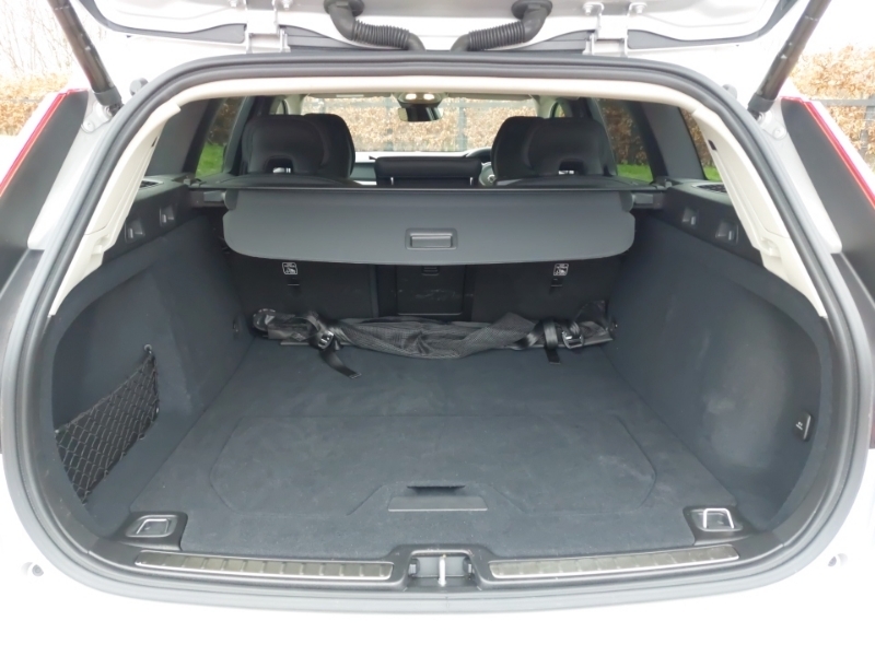 Volvo V60 Plus Blue #8