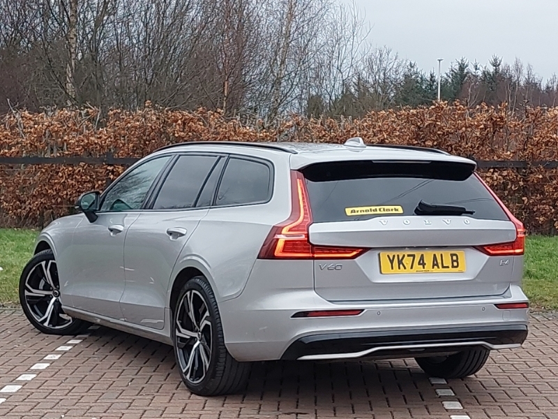 Volvo V60 2.0 B4p Plus Dark 7 Speed Silver #2