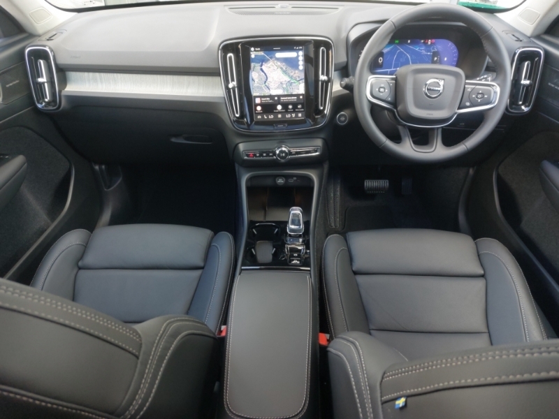 Volvo XC40 2.0 B4p Ultra Dark Silver #3