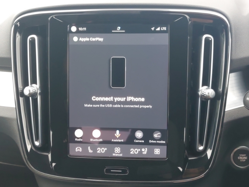 Volvo XC40 Ultimate Blue #16