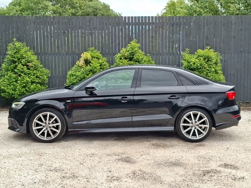 Audi A3 1.5 Tfsi Black Edition S Tronic Black #4