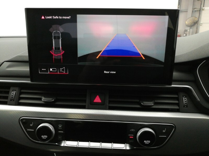 Audi A5 2.0 Tdi 204 Launch Edition S Tronic Black #12