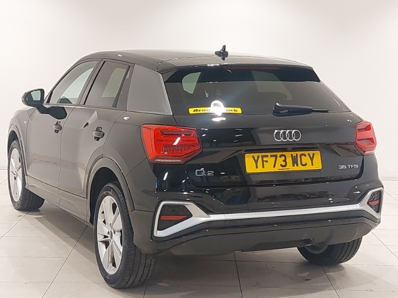 Audi Q2 35 Tfsi S Line S Tronic Black #2