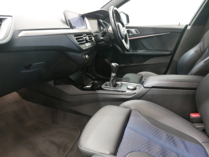 BMW 2 Series 218I 136 M Sport Black #5