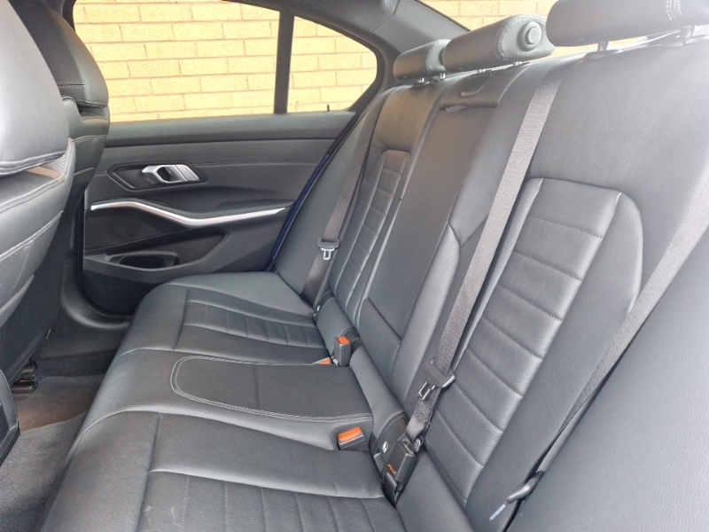 BMW 3 Series 320D Xdrive M Sport Step YH20FTZ Blue #6