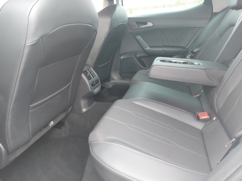 Cupra Leon 1.5 Tsi V1 White #6