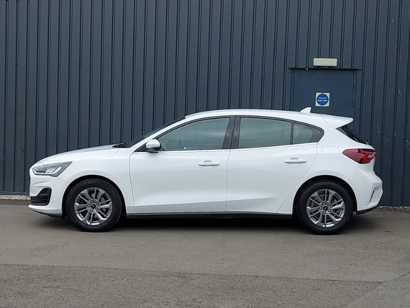Ford Focus 1.0 Ecoboost Hybrid Mhev 155 Titanium SG23ZHF White #4