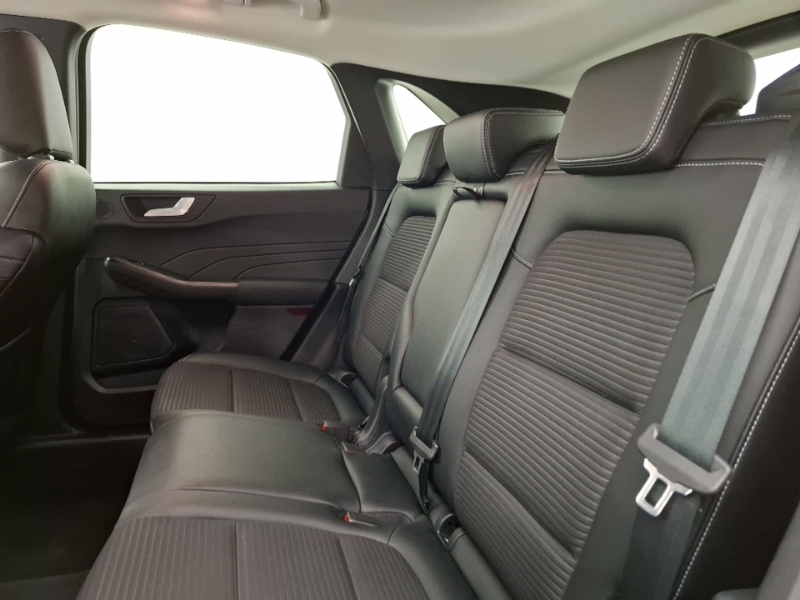 Ford Kuga 1.5 Ecoboost 150 Titanium Edition Silver #6