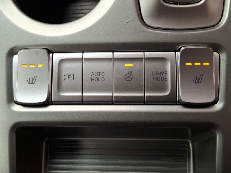Hyundai Kona Hatchback Grey #16