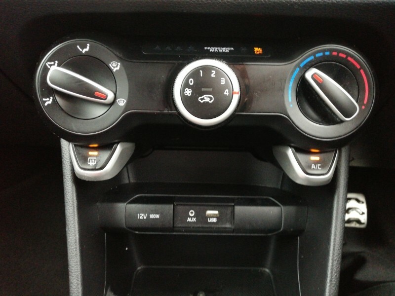 Kia Picanto 2 Blue #17