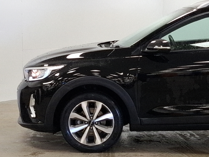 Kia Stonic  Red #19