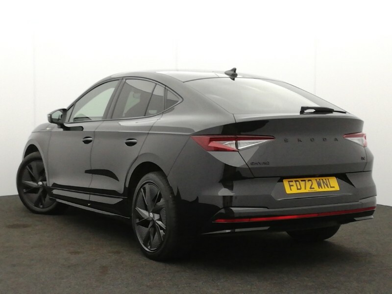 Skoda ENYAQ 220Kw Vrs 82Kwh 4X4 Black #2