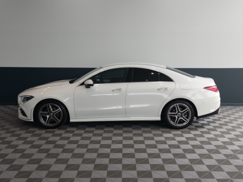 Mercedes-Benz CLA Class Cla 180 Amg Line Premium Tip White #4