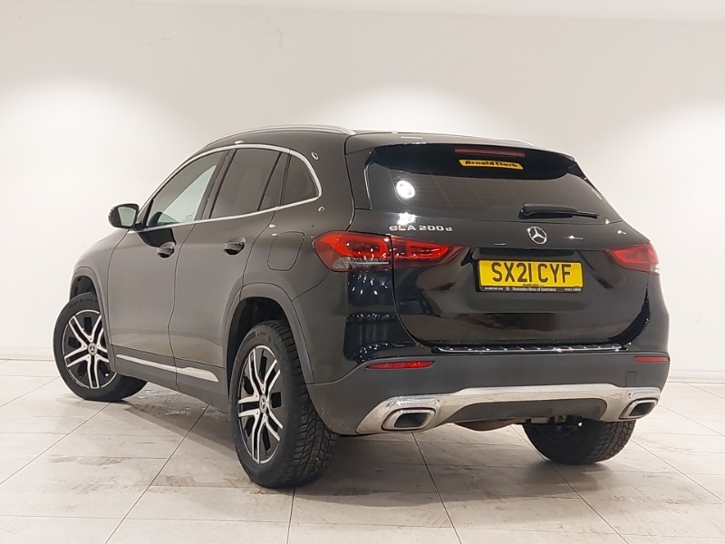 Mercedes-Benz GLA Class Gla 200D Sport SX21CYF Black #2
