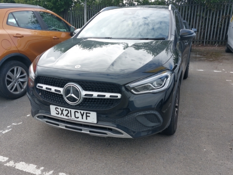Mercedes-Benz GLA Class Gla 200D Sport Black