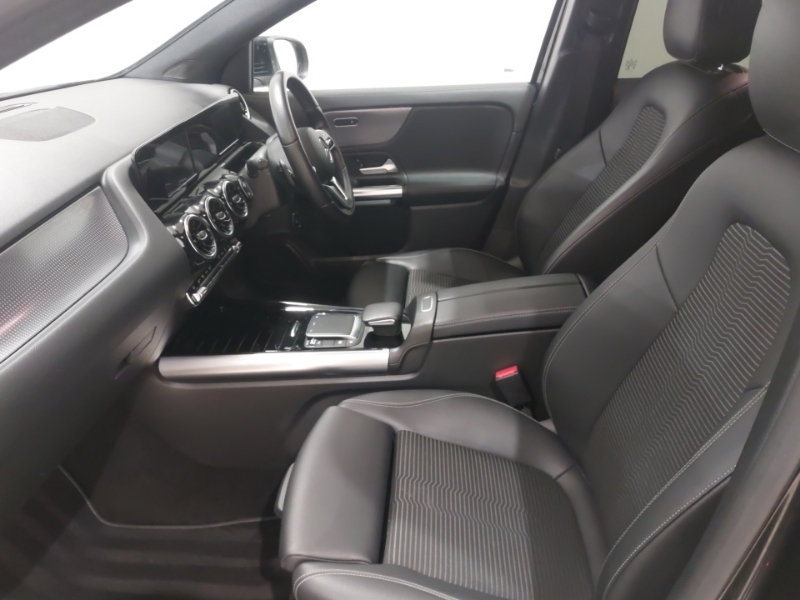 Mercedes-Benz GLA Class Gla 200D Sport SX21CYF Black #5