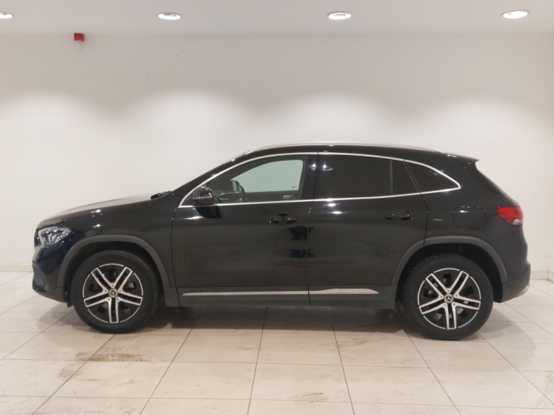 Mercedes-Benz GLA Class Gla 200D Sport SX21CYF Black #4