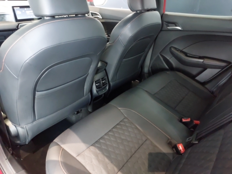 MG MG3 1.5 Hybrid Trophy Red #6