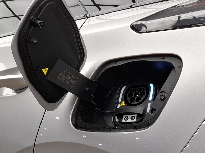 MG Xpower Motor Uk 4 Hatchback 320Kw 64Kwh Silver #17