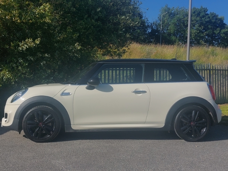 Mini Hatch 2.0 Cooper S Sport II White #4