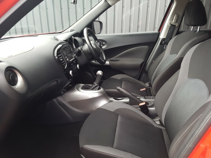 Nissan Juke 1.6 112 Acenta SV69TJX Red #5