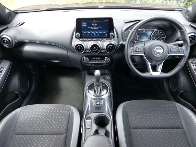 Nissan Juke 1.0 Dig-t 114 N-connecta Dct Red #3