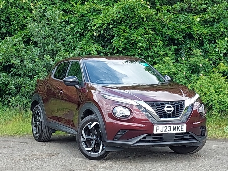 Nissan Juke 1.0 Dig-t 114 N-connecta Dct Red