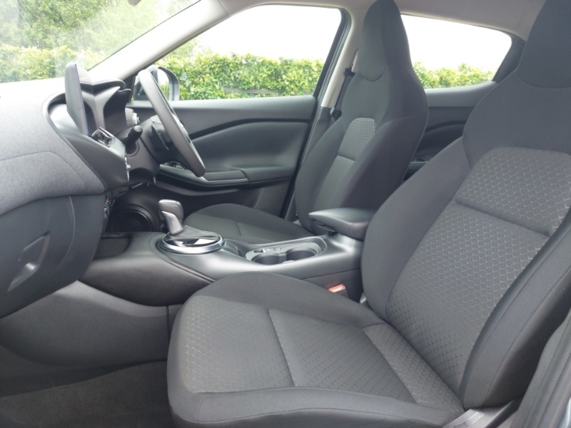 Nissan Juke Tekna Grey #5