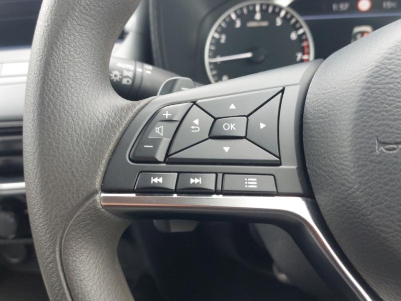 Nissan Juke Tekna Grey #12