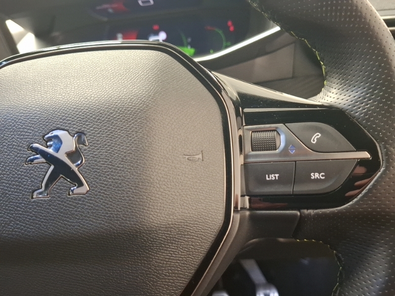 Peugeot 2008 Active Premium Orange #13