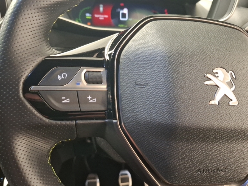 Peugeot 2008 Active Premium Orange #12