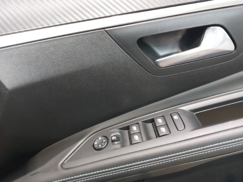 Peugeot 5008 Suv Black #17