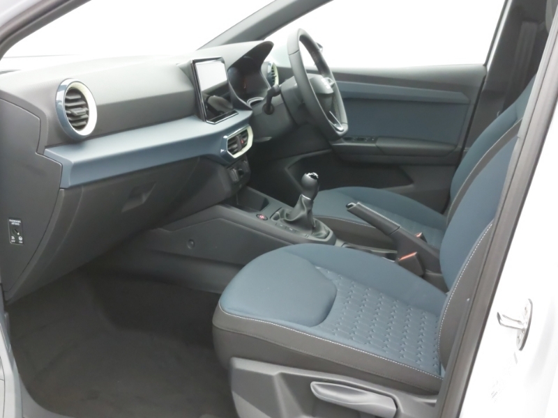 Seat Ibiza 1.0 Tsi 95 Se Technology White #5