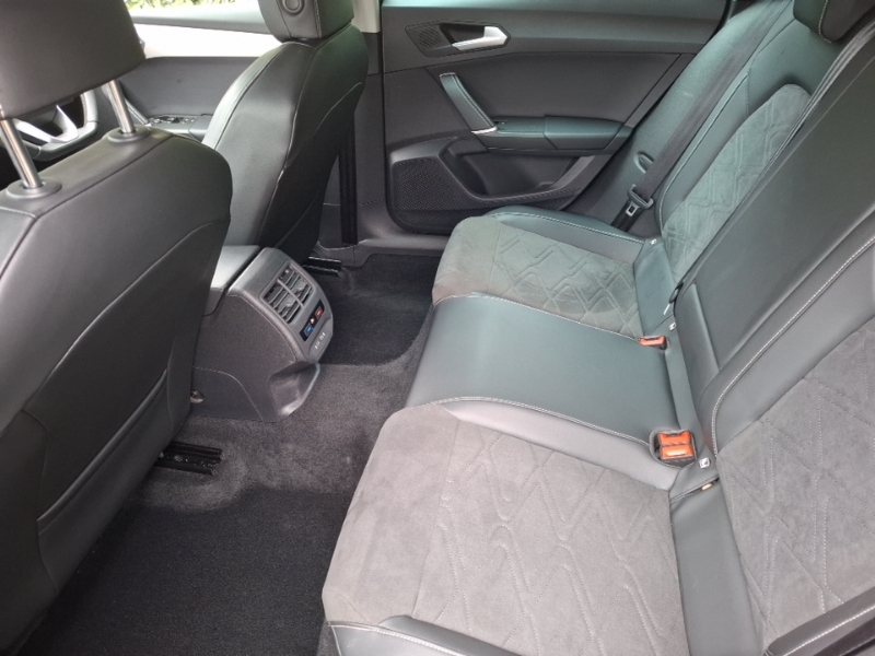 Seat Leon 1.5 Etsi 150 Xcellence Dsg Grey #6
