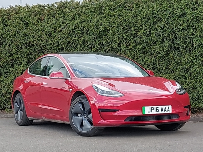 Tesla Model 3 Standard Plus Red