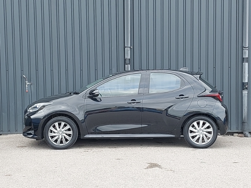 Toyota Yaris 1.5 Hybrid Icon Cvt GV72PYX Black #4