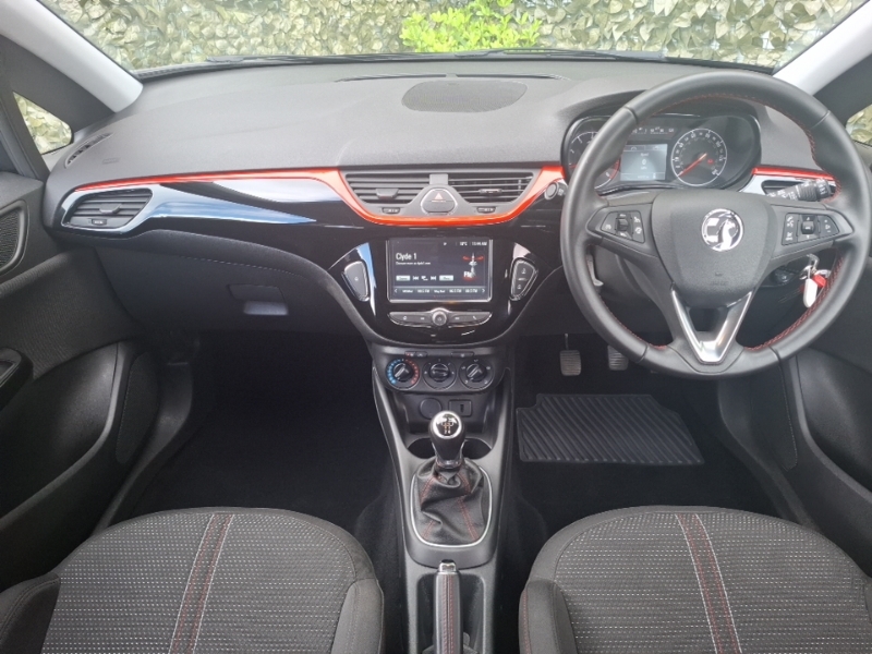 Vauxhall Corsa 1.4 75 Sri Black #3