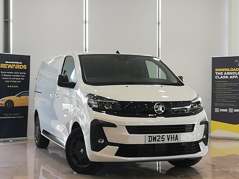 Vauxhall Vivaro 1.5 Turbo D 120 Pro H1 Van White