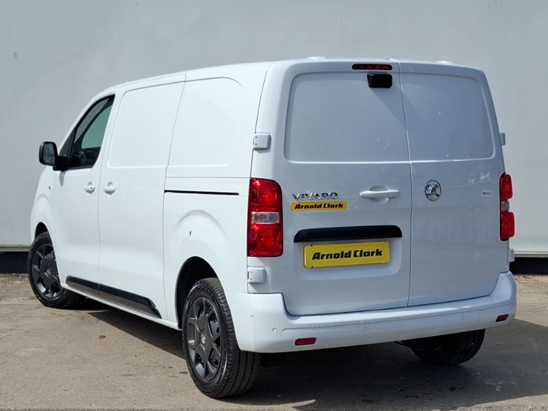 Vauxhall Vivaro 1.5 Turbo D 120 Pro H1 Van White #2