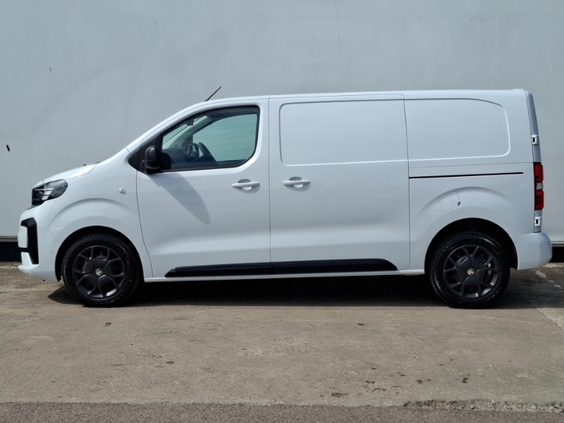 Vauxhall Vivaro 1.5 Turbo D 120 Pro H1 Van White #4
