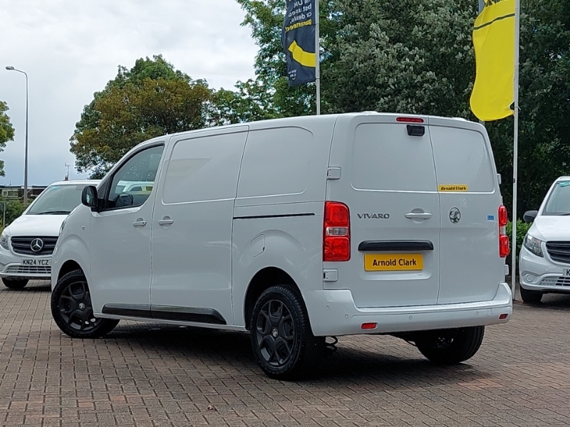 Vauxhall Vivaro 1.5 Turbo D 120 Pro H1 Van White #2