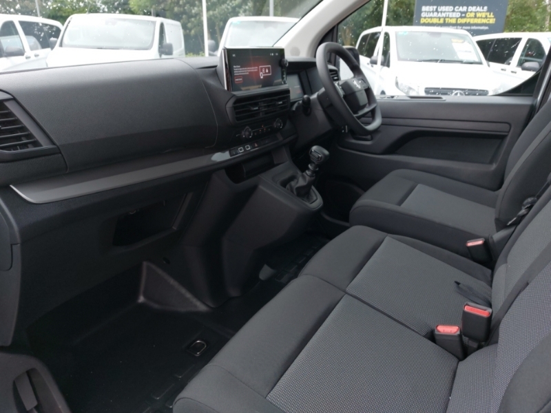 Vauxhall Vivaro 1.5 Turbo D 120 Pro H1 Van White #5