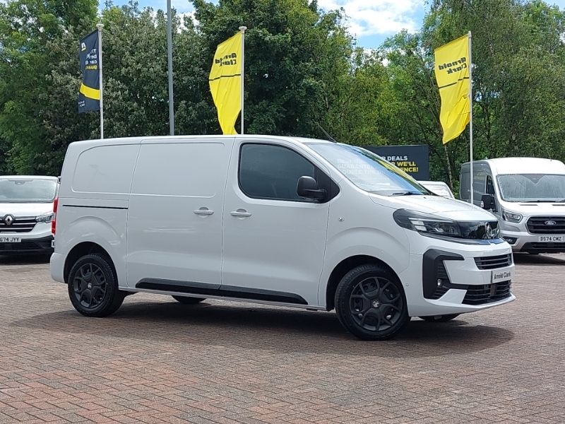 Vauxhall Vivaro 1.5 Turbo D 120 Pro H1 Van White #6