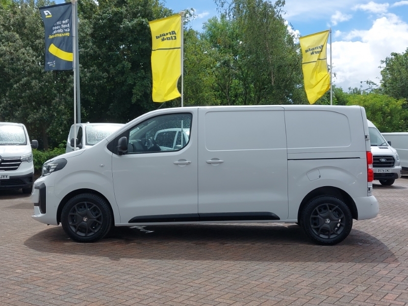 Vauxhall Vivaro 1.5 Turbo D 120 Pro H1 Van White #4