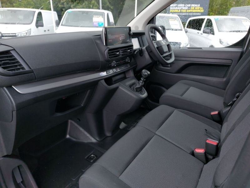 Vauxhall Vivaro 1.5 Turbo D 120 Pro H1 Van White #5