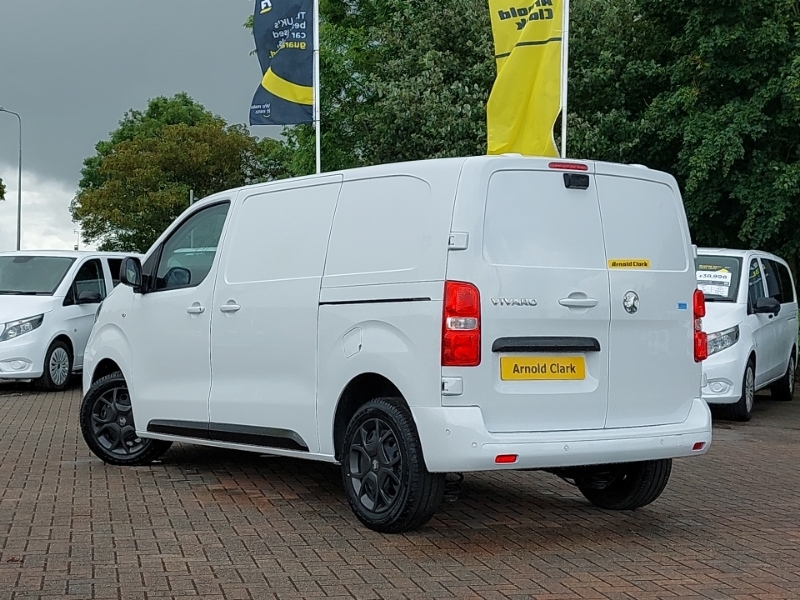 Vauxhall Vivaro 1.5 Turbo D 120 Pro H1 Van White #2